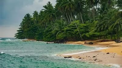 Ilhéu das Rolas : La Ligne de l'Équateur